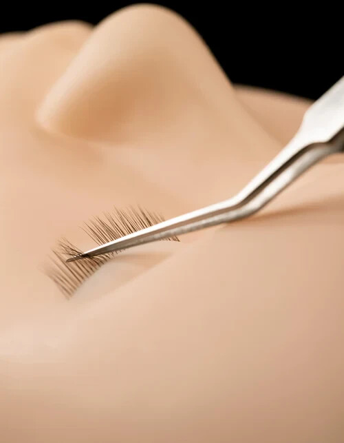 Eyelash Extensions Practice Training Mannequin Head With Layered Eyelashes