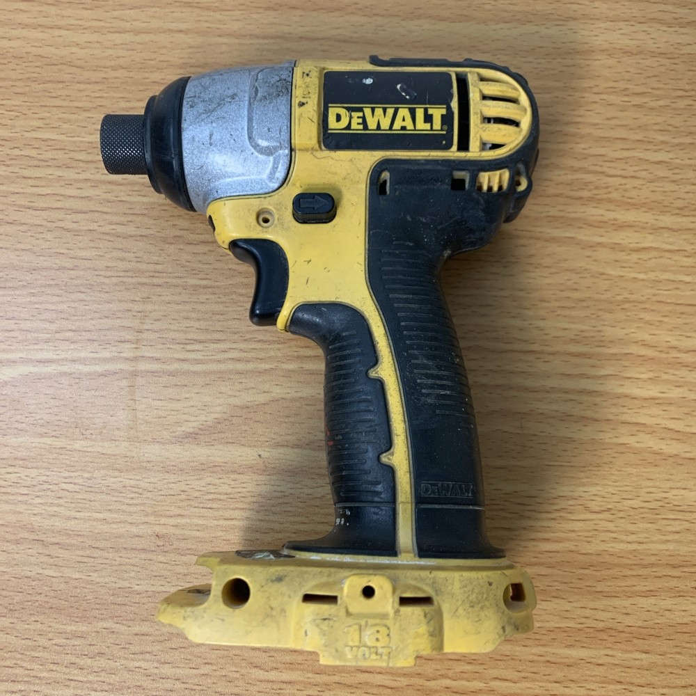 Dewalt DC825 / DC827 / DCF826 18V Volt 1/4" Hex IMPACT DRIVER Tool Only