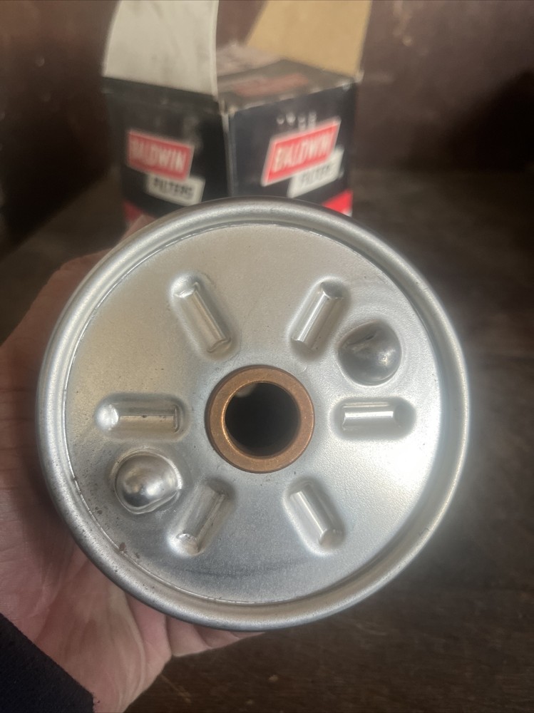 NOS BALDWIN FILTER BC110 Fuel Filter