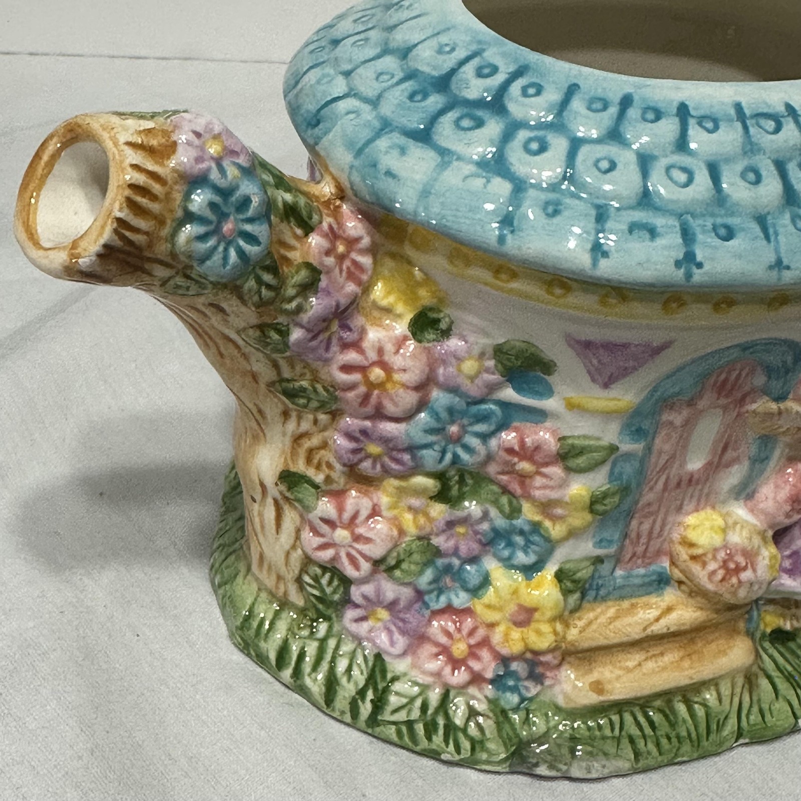 Vintage Mercuries Bunny Cottage House Teapot Ceramic Easter Floral Pastel 1994