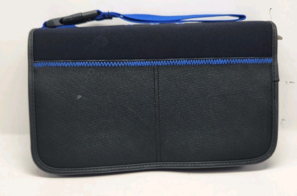 CD Projects Zippered 60 Disc Case Black & Blue EXCELLENT CONDITION