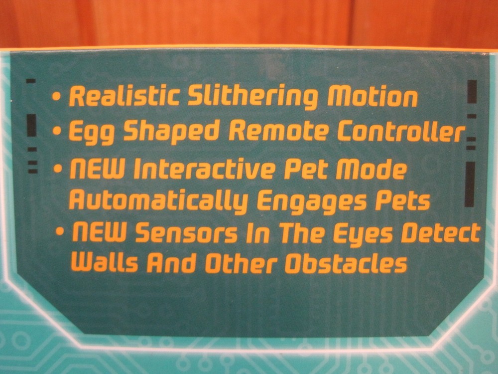Smart Bots Wireless Remote Control Snake With Interactive Pet Mode B7746