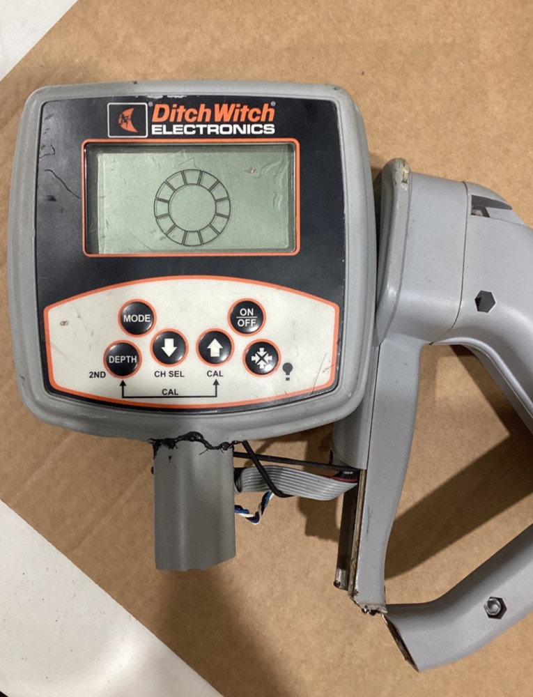Ditch Witch 752 Tracker FOR PARTS