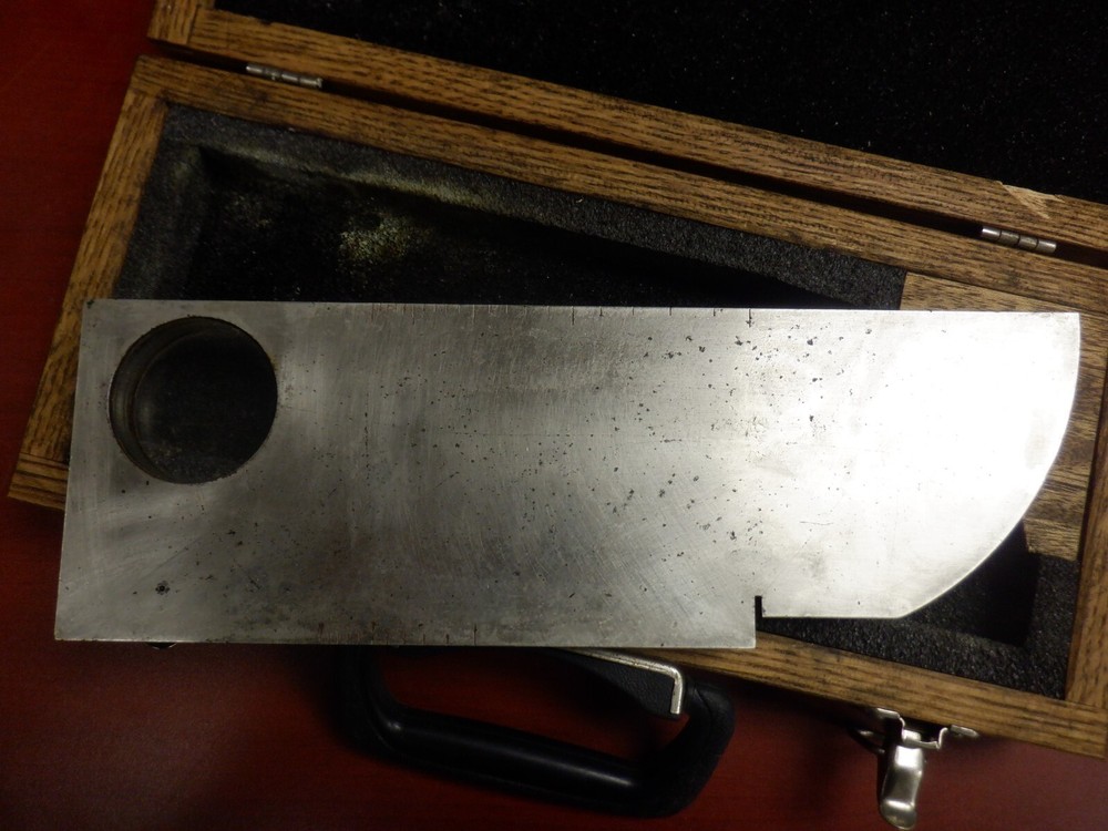 IIW Calibration Block - Type 1, Includes carry case