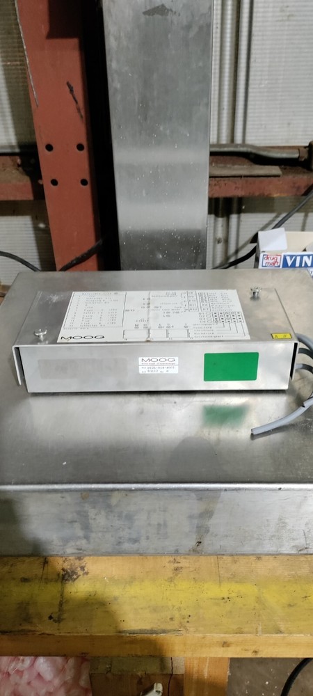 Moog D121-014-A001 Controller Servo Valve CNC Robotic Hydraulic
