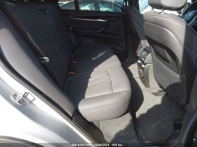 X5 2018 Glove Box 4537751