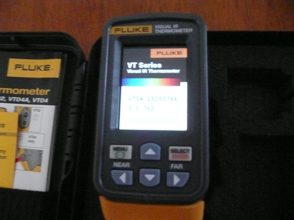 Fluke VT04 Visual Infrared Thermometer - New