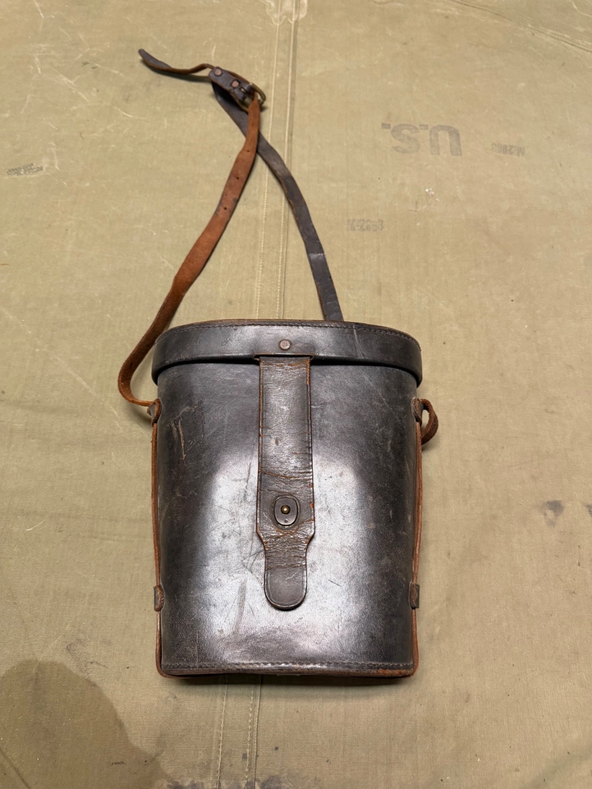 ORIGINAL WWII US NAVY USN MARK 21 7X50 BINOCULARS & CARRY STRAP