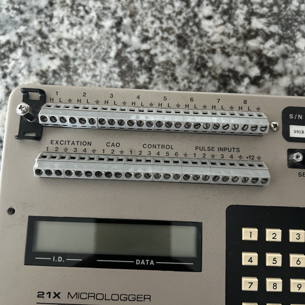CAMPBELL SCIENTIFIC INC 21X MICROLOGGER