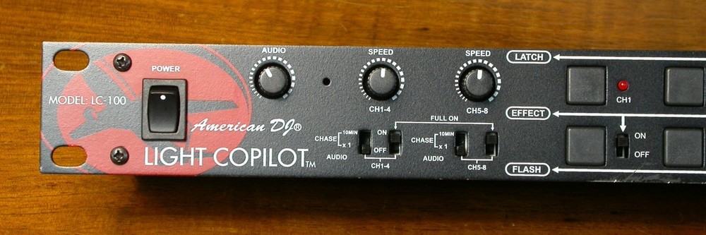 American DJ Light Copilot LC-100 Light Controller Audio/Chasing 8 Channels