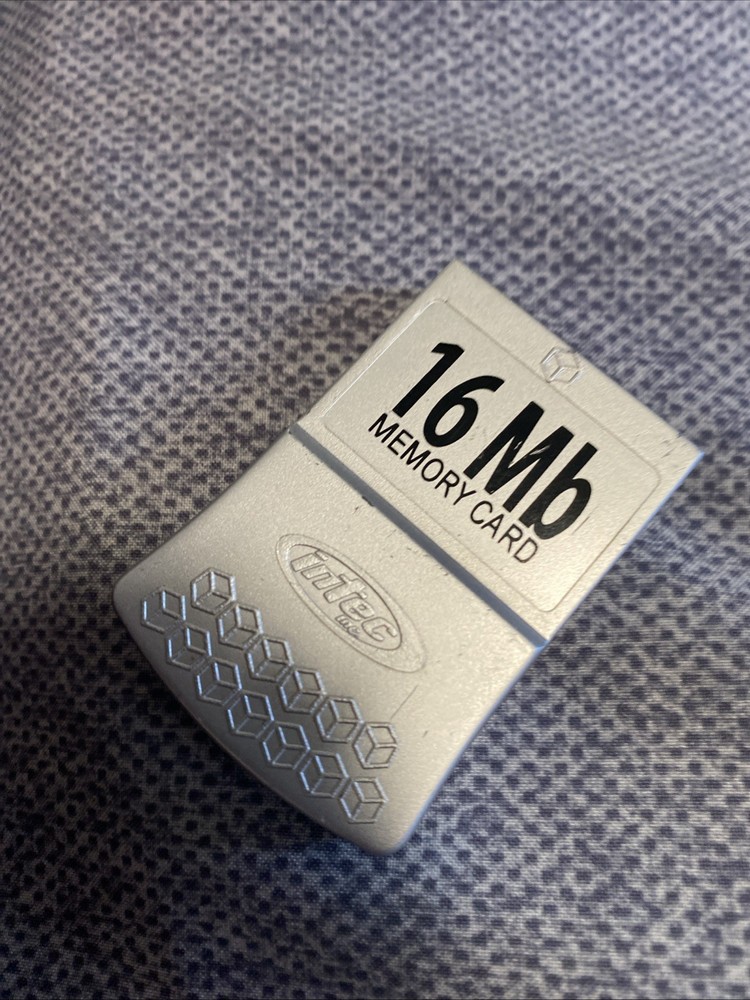 Nintendo GameCube Intec 16MB Silver Used Memory Card Tested Working