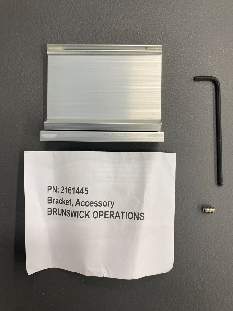 Crestliner Bracket Assy 2161445