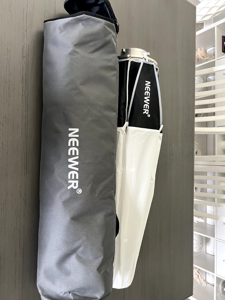 NEEWER 26"/65cm Lantern Softbox One Step Quick Release, 360° Light Diffuser with