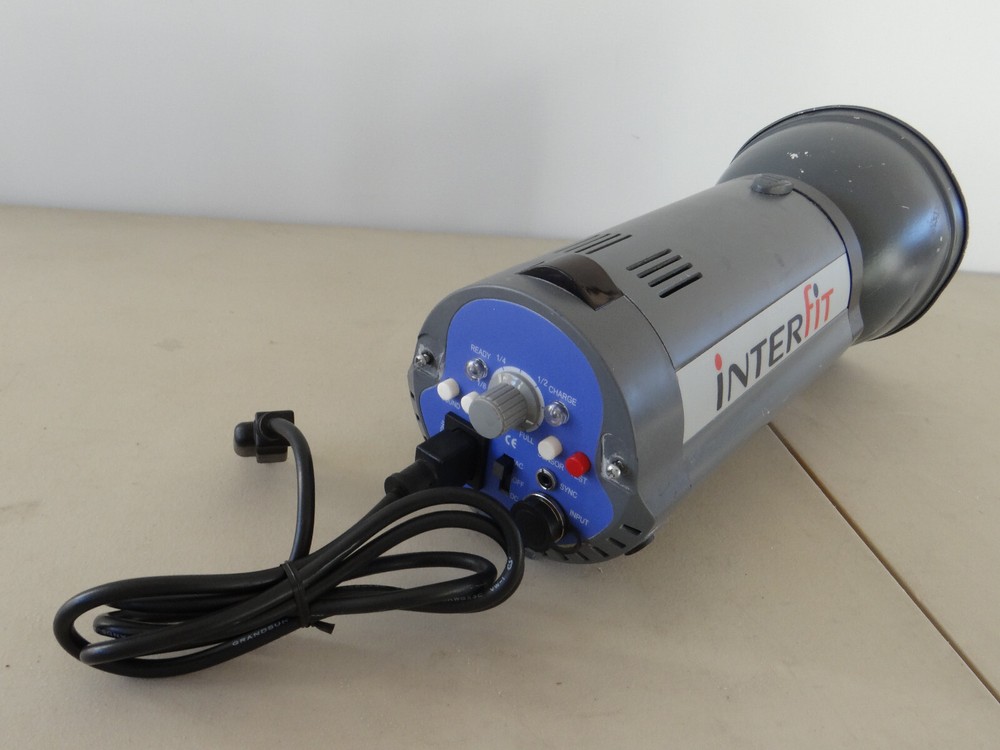 Interfit Stellar Xreme X 300 Flash Monolight