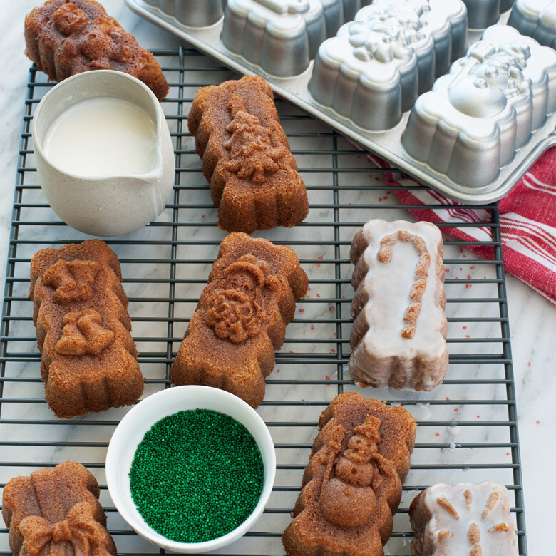 Nordic Ware Holiday Mini Loaf Pan