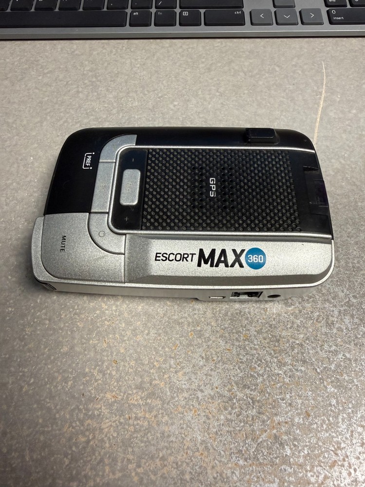 Escort MAX 360 Radar Detector