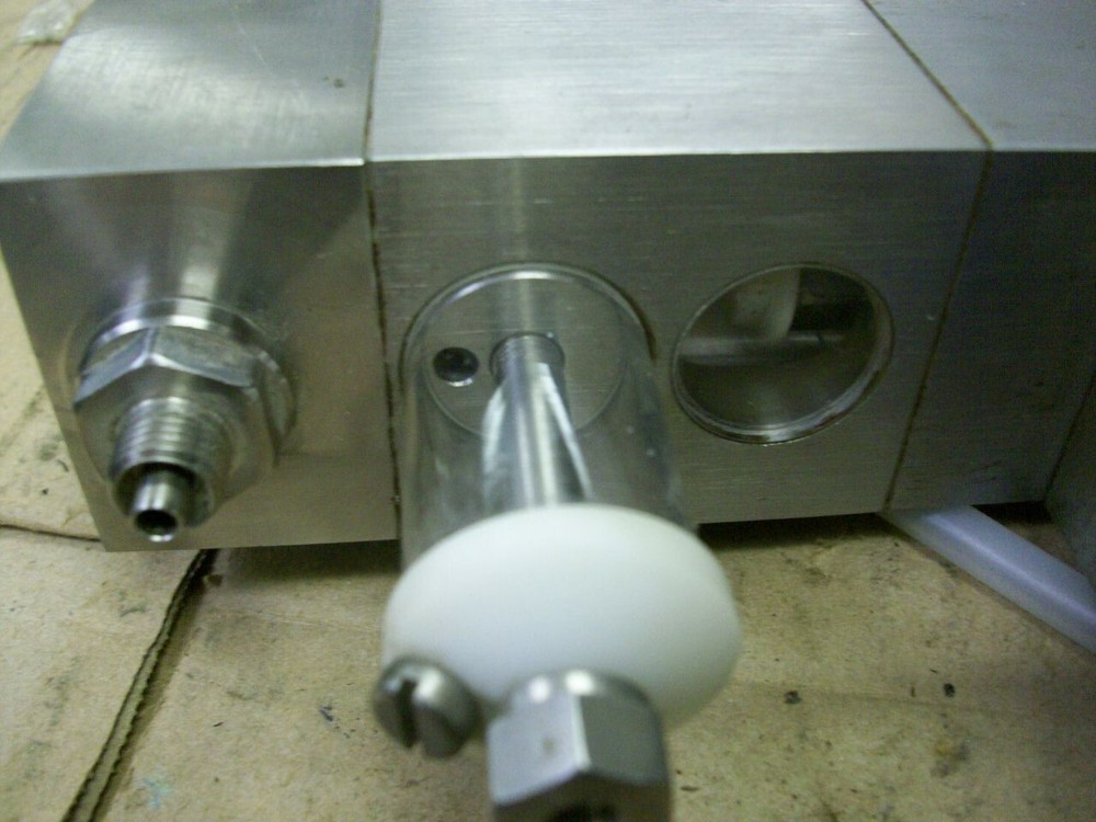 HIBAR SYSTEMS HBD-1B METERING PUMP WITH NOZZLE