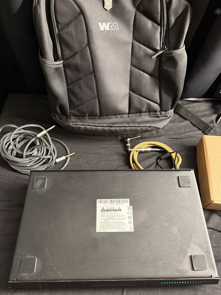 Headrush Core Multi-Effects Amp Modeler and Vocal Processor Pedalboard