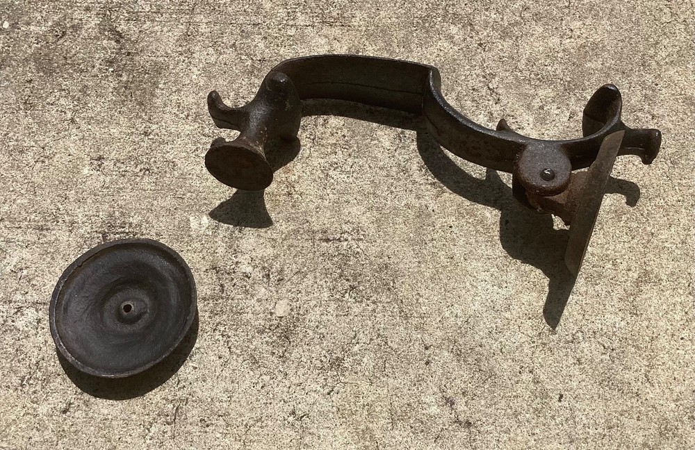 Very Nice Antique DOOR KNOCKER