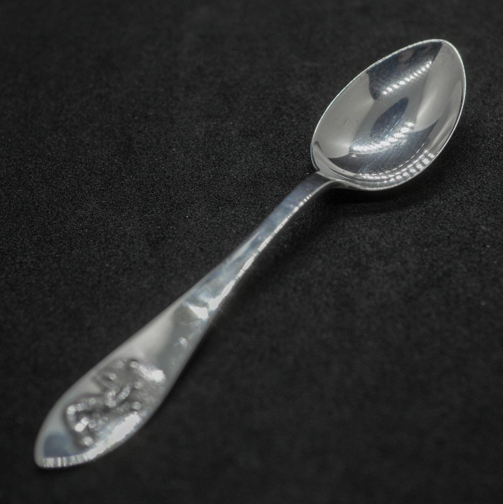 Antique Solid Sterling Silver Bowls Teaspoon. 11g. Robert Pringle.