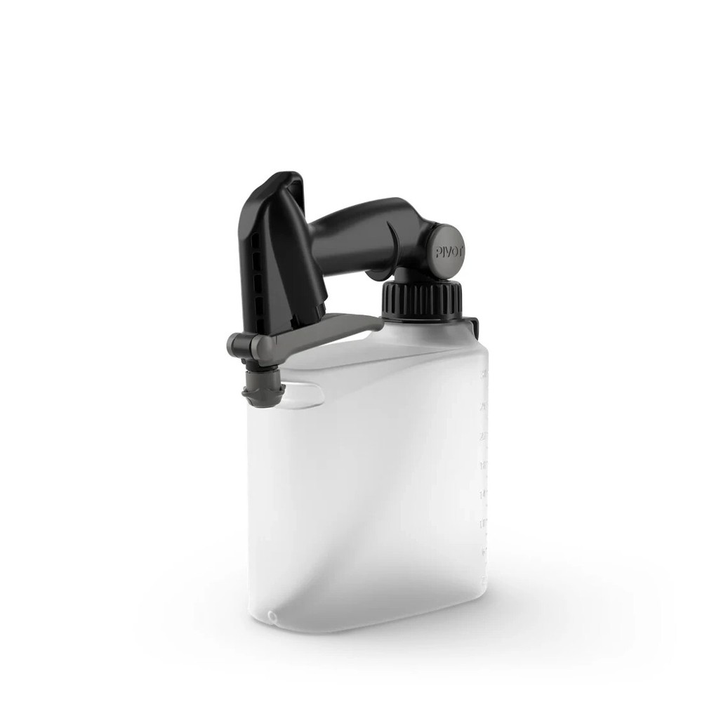 PIVOT Spray Bottle - 34 oz