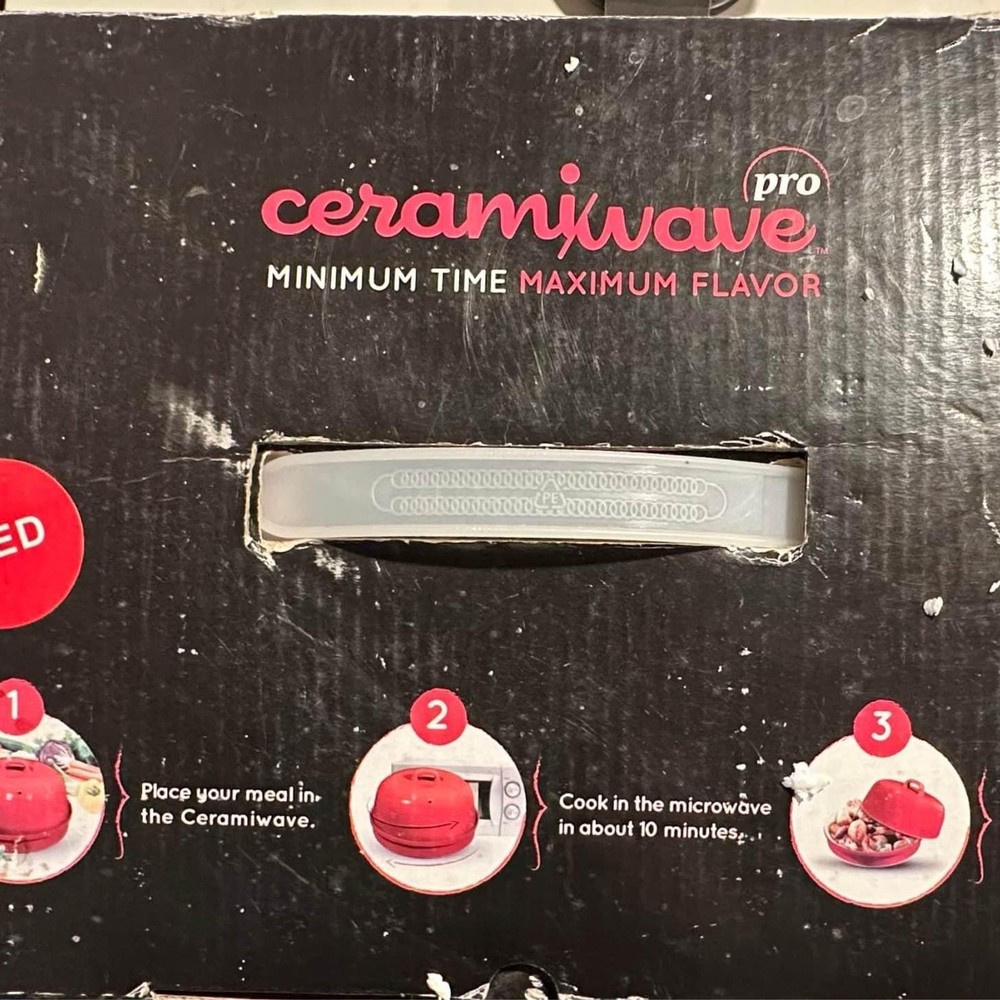 Ceramiwave Pro Red Ceramic Cooking and Baking System NEW! Damaged Box