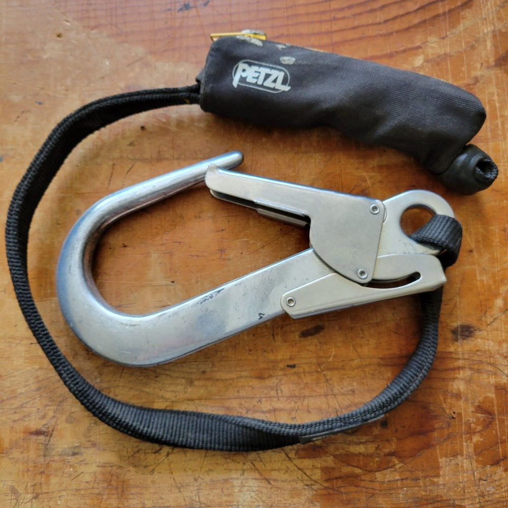 Petzl Absorbica-I MGO w/ Double Lock Snap Hook