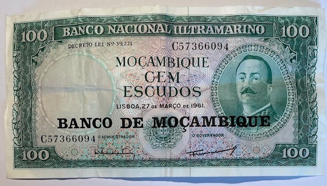 1961  Mozambique 100 Escudos Note