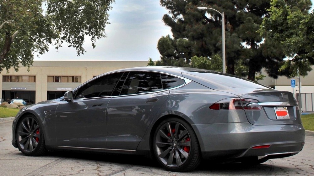 TESLA LOWERING LINKS KIT - MODEL S (PREMIUM FULLY ADJUSTABLE LINKS) MODULE