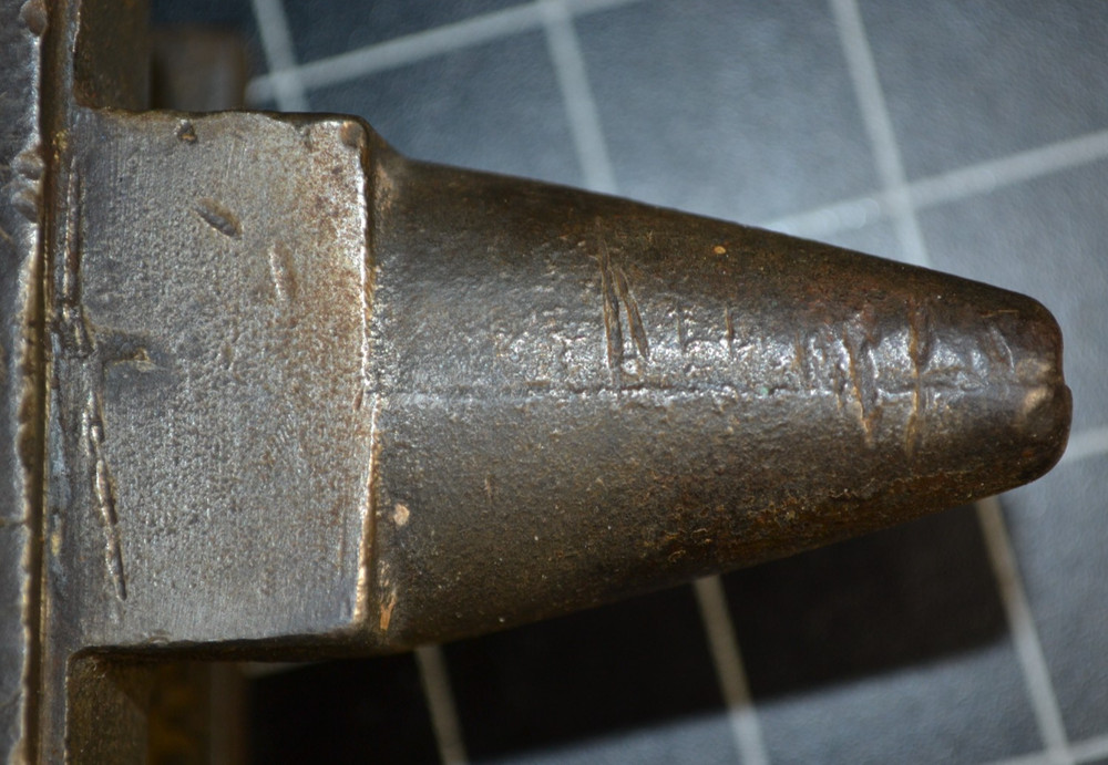 LEIGHTON MACHINE CO. - HOBBY ANVIL