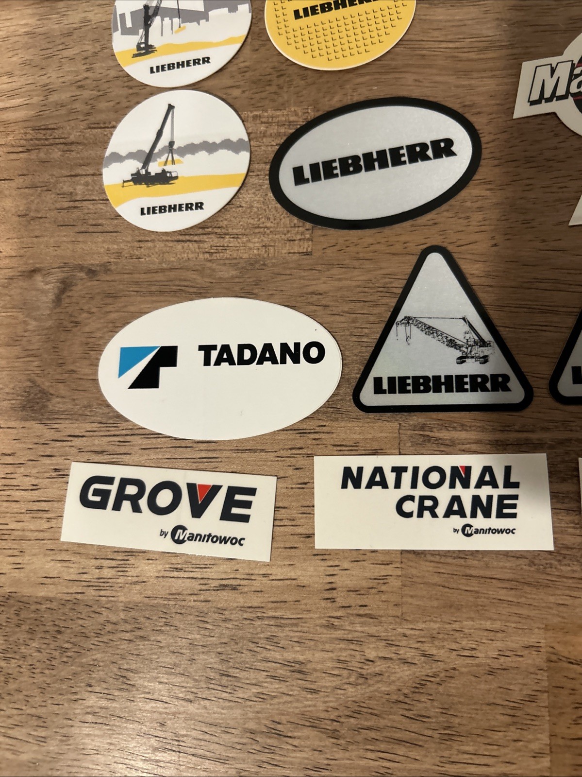 Lot Of 20 Manitowoc Link Belt Liebherr Tadano Grove Etc Cranes Hardhat Stickers