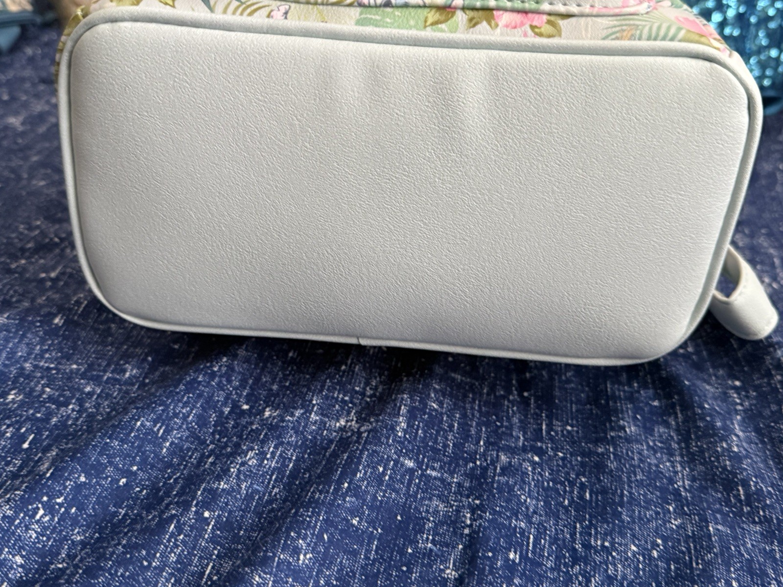 Loungefly Disney Lilo & Stitch Tropical Floral Mini Backpack New with tags