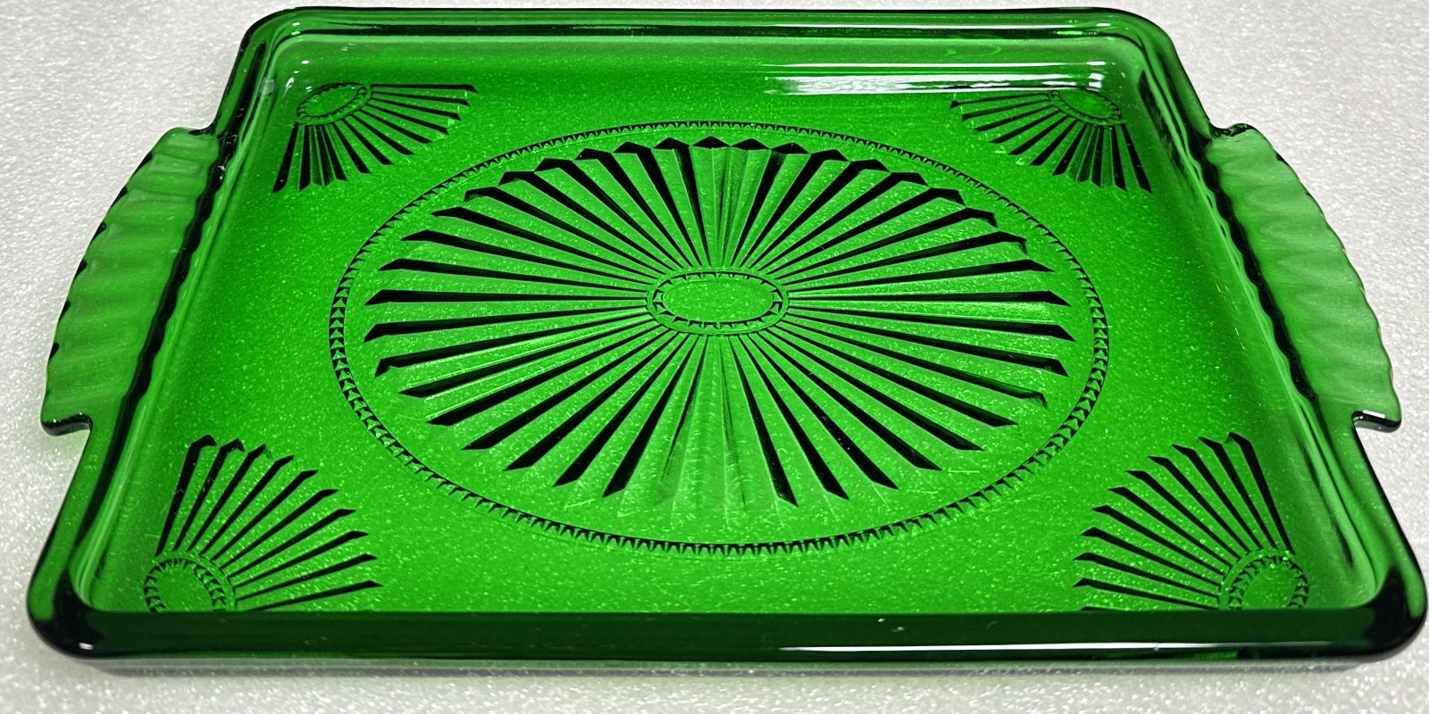 AVON Vintage EMERALD ACCENT Glass Decanter Set with Tray & 4 Glasses + Boxes 80s