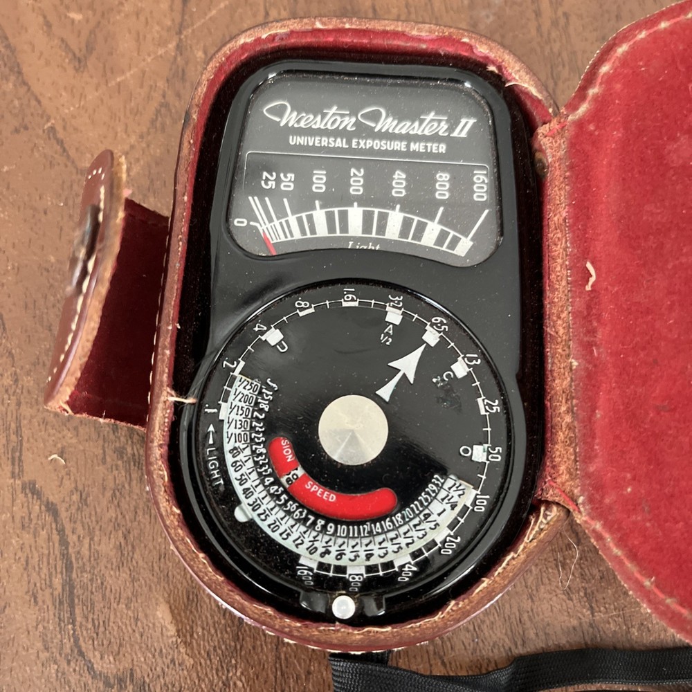 Weston Master II Universal Exposure Meter Model 735 With Case