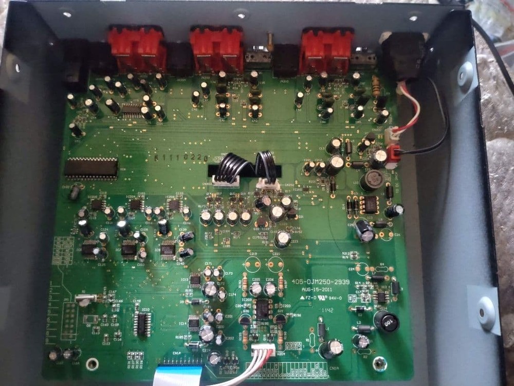 Roland DJ-2000 DJ Mixer Tested Working