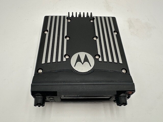 Motorola XTL2500 Mobile Radio Base Only M21URM9PW2AN 700/800 MHz - Fast Shipping