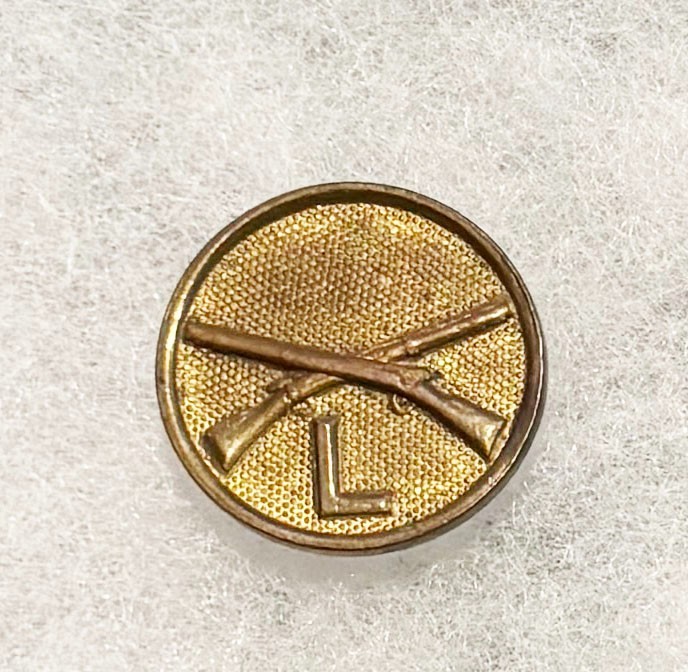 1920's Infantry L Enlisted Collar Disc