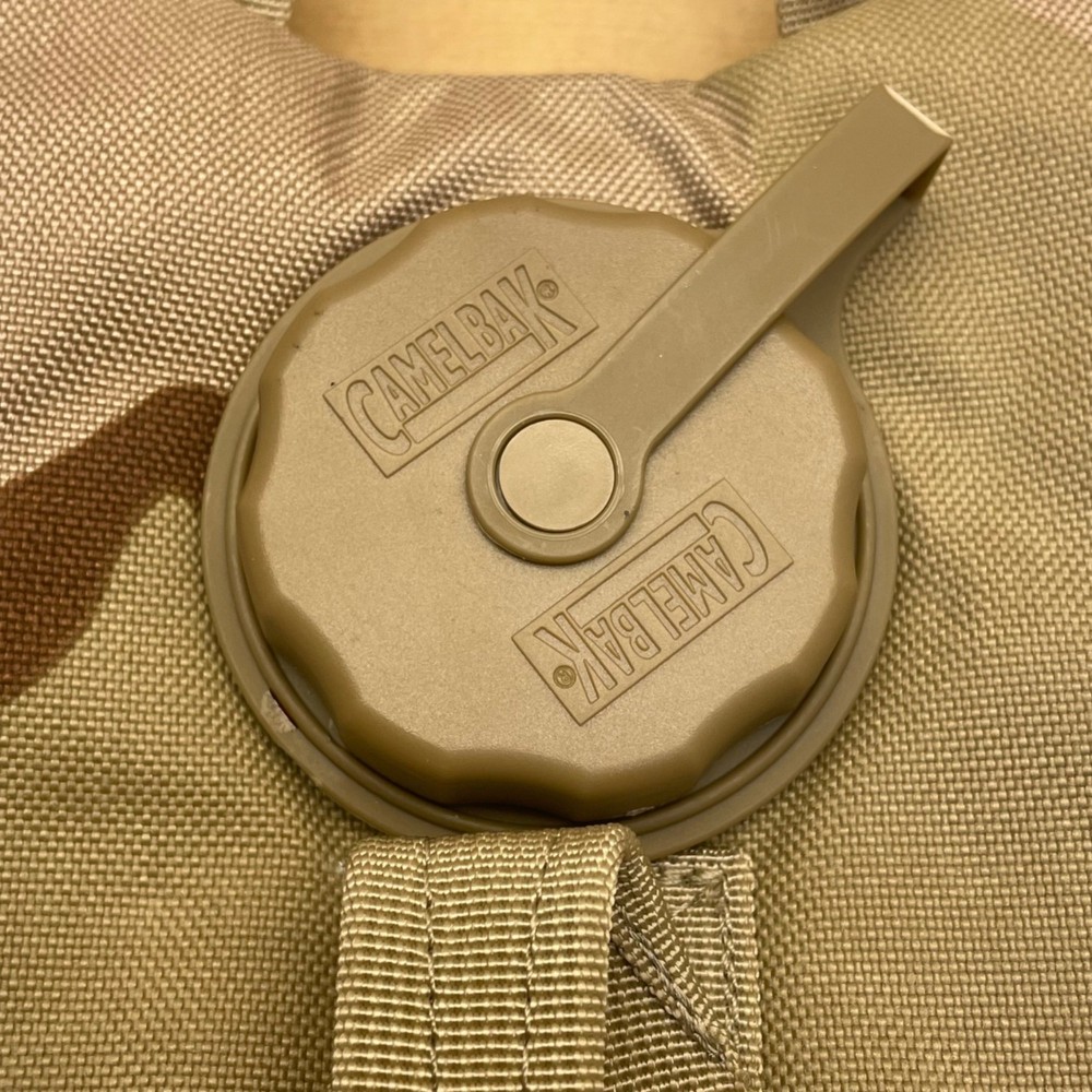 CamelBak Maximum Gear Desert Camo Nylon With Adjustable Straps Hydration Pack 3L