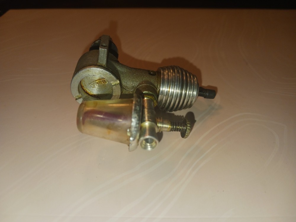 Vintage Aurora K .75 Mills RC Plane Engine