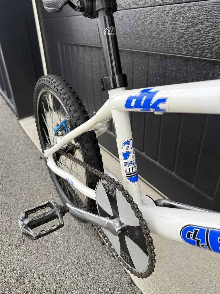 2000 DK Banshee Mid School BMX All Original White Blue Old Complete Bike Bicycle