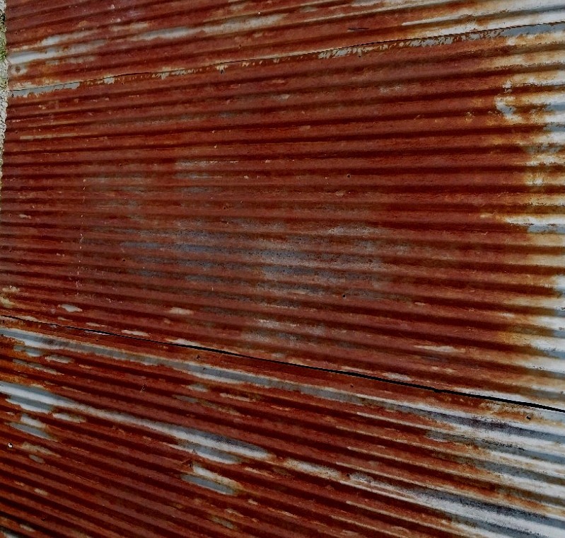 (30 sq.ft.) 5 pcs 3' x 2' RECLAIMED CORRUGATED BARN ROOFING TIN