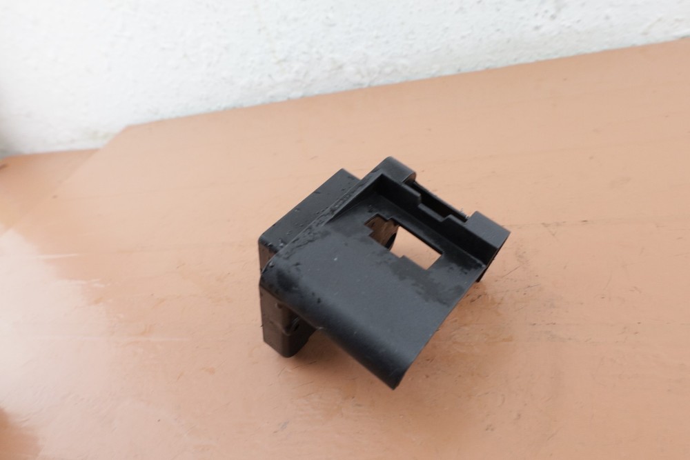 McCulloch MB3201 Blower OEM Air Filter Housing