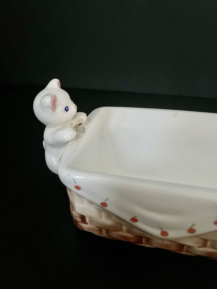 Vintage Ceramic Cat Cracker Server/ Basket