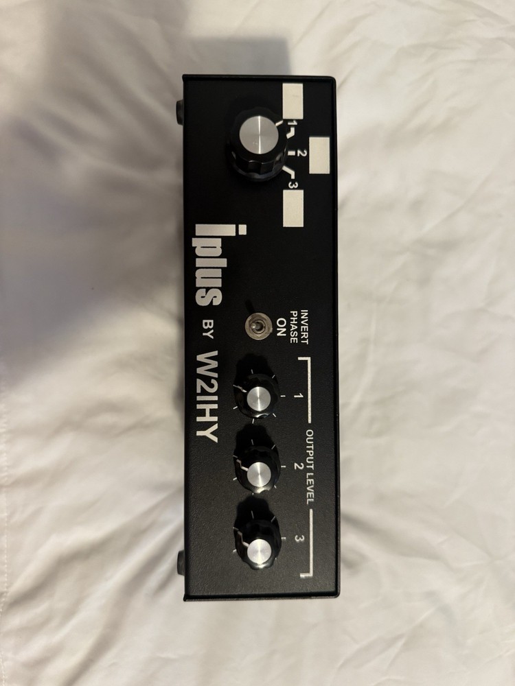 W2ihy, I-plus Audio/mic Switch