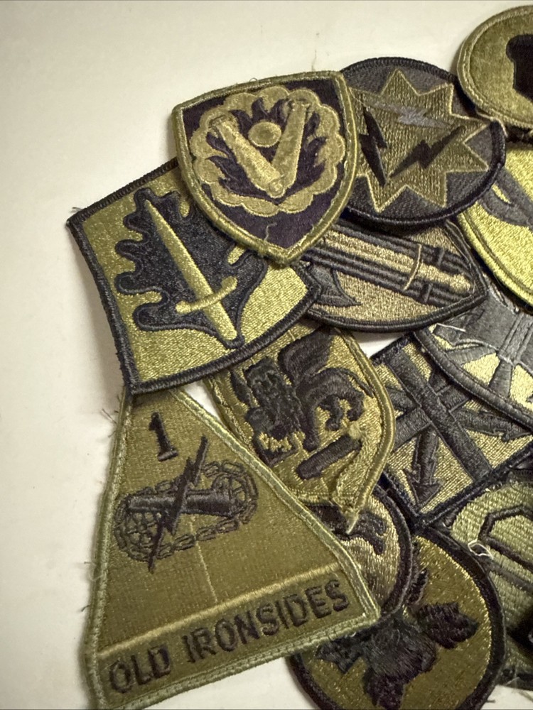 Cold War US Olive Drab Patch 21 Pieces B540