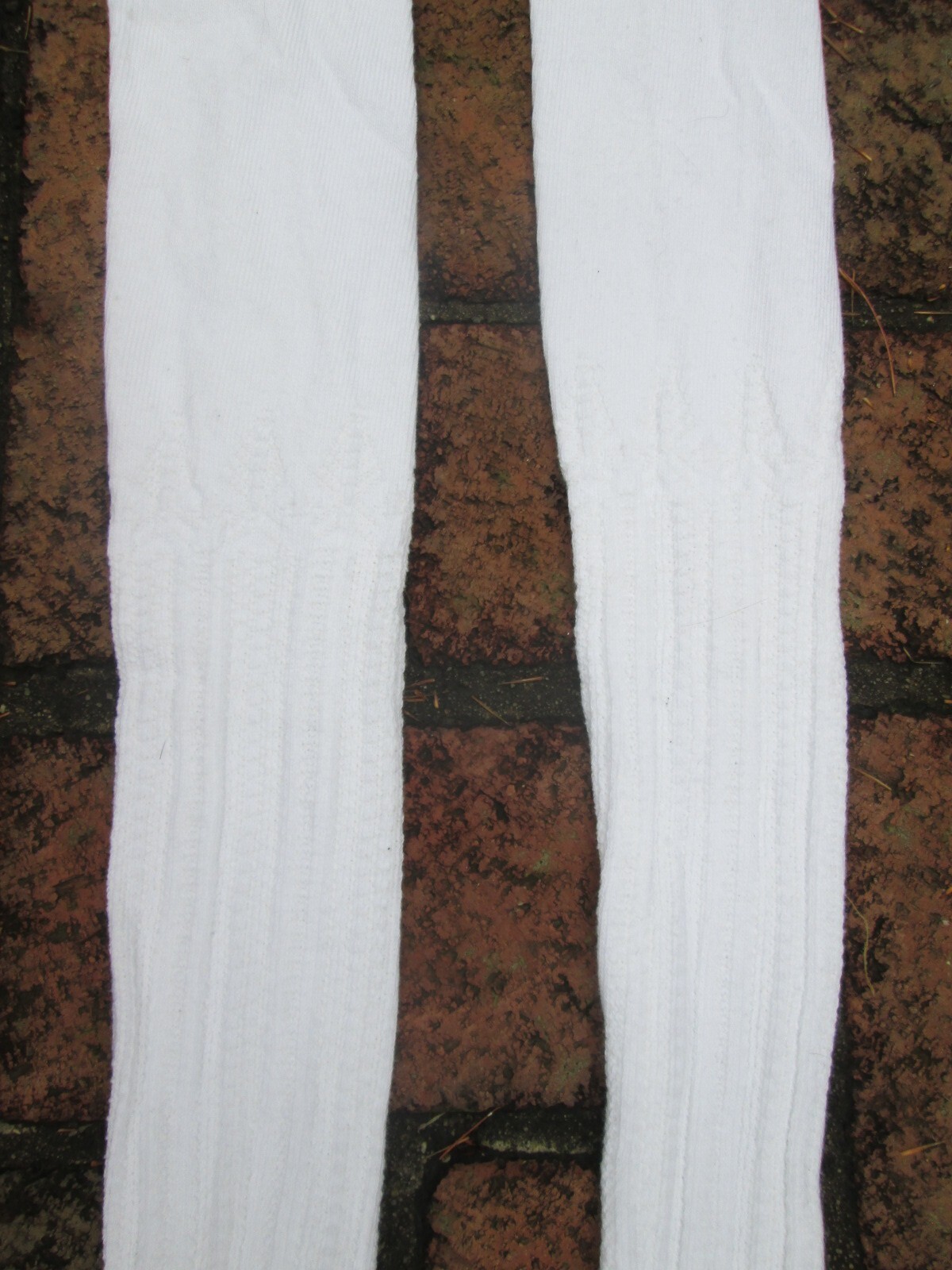 REENACTOR COLONIAL REV WAR 18-19TH C STOCKINGS CABLE WOVEN WHITE COTTON TEXTURED