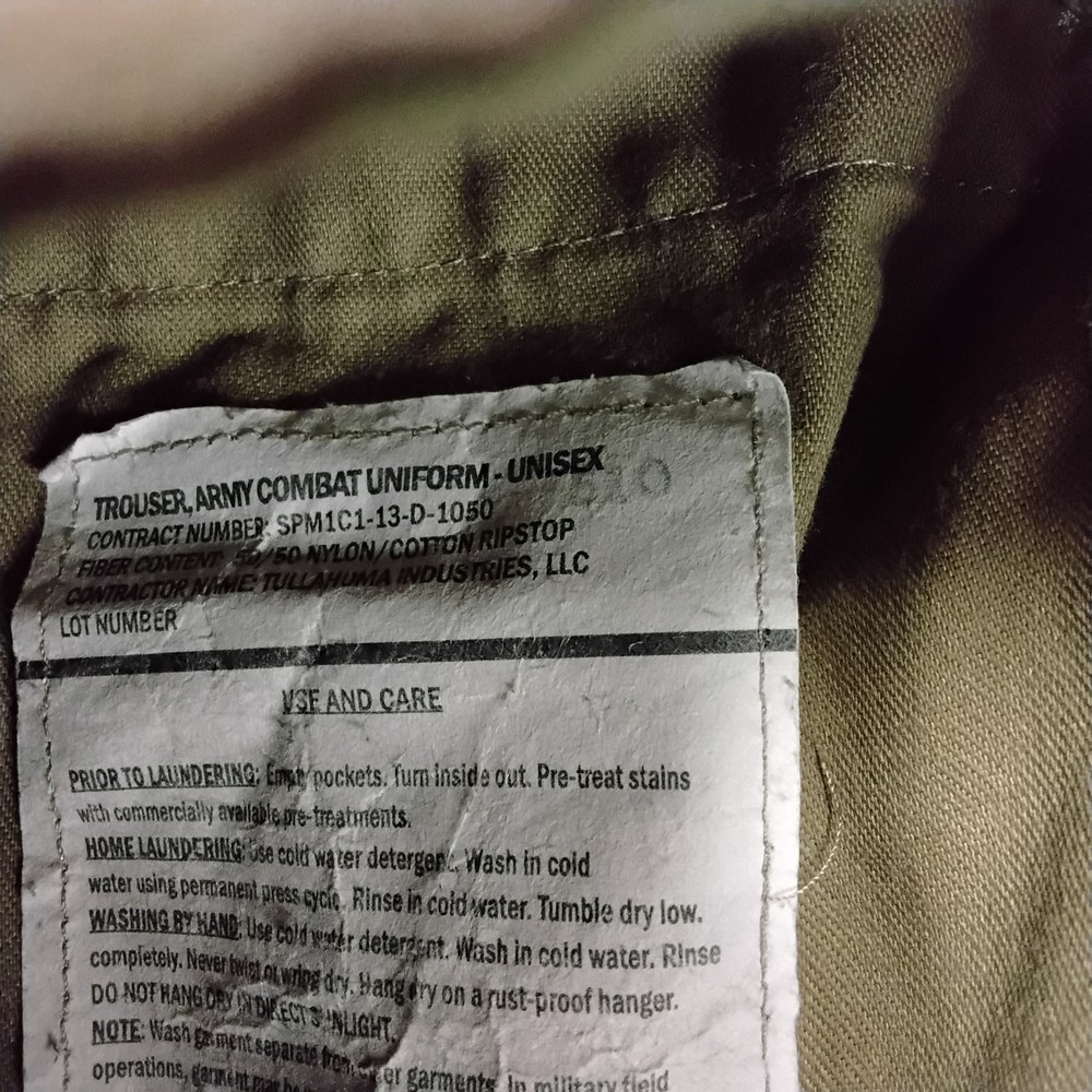 OCP Uniform Set – Small Regular – Genuine Issue Coat & Pants