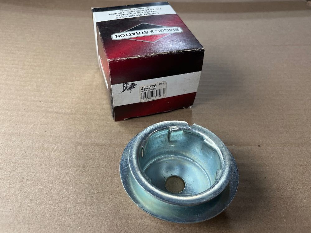 Briggs & Stratton 494770 CUP-FLYWHEEL