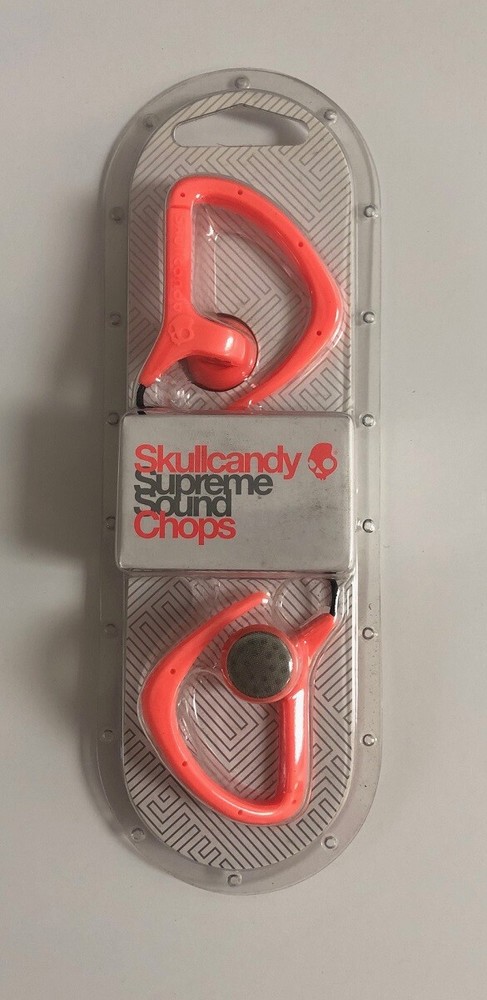 Skullcandy Chops Active Grip Earbuds  NEW
