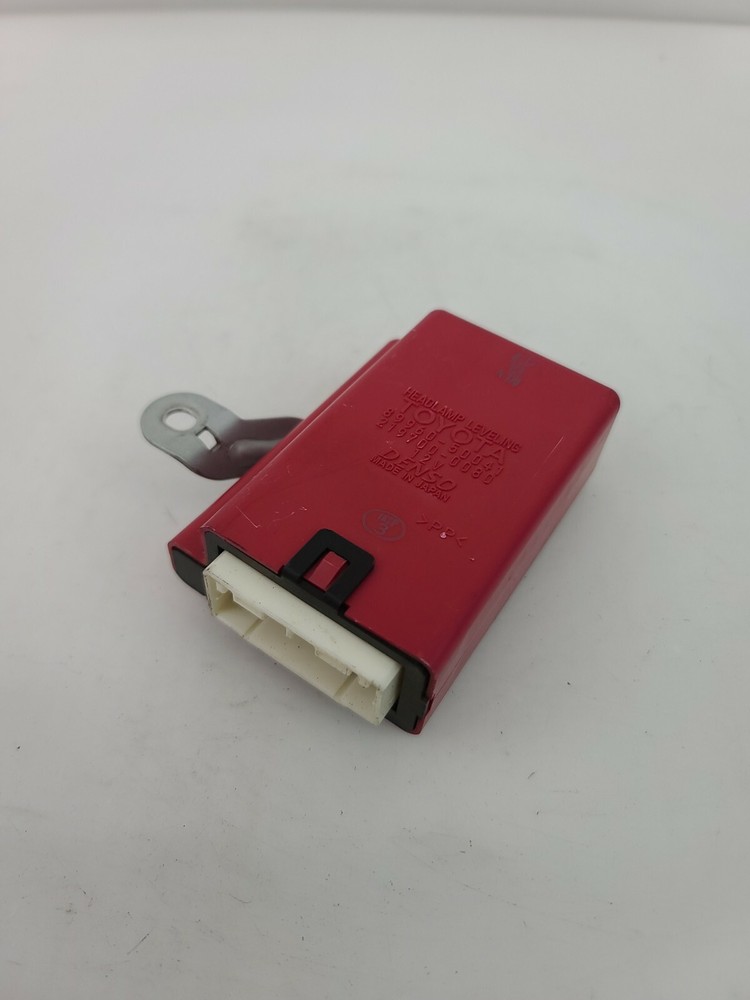 1998 - 2000 Lexus Ls400 Headlight Lamp Leveling Control Module Unit 89960-50041